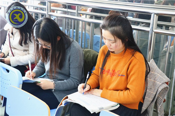 一川霜葉爭嬌艷 智慧展示競風(fēng)流(圖7)