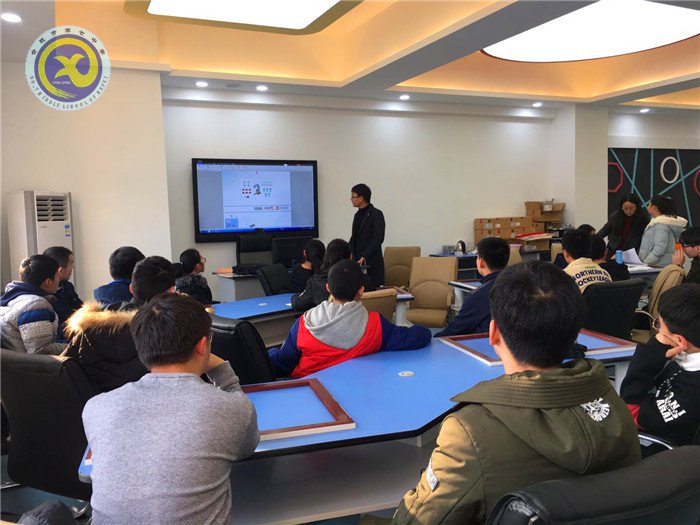  團(tuán)結(jié)協(xié)作，備賽進(jìn)行時(shí)(圖6)