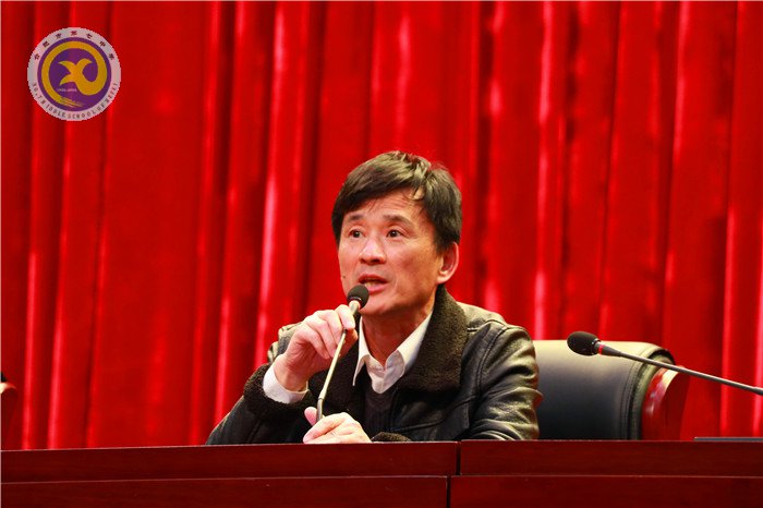 手執(zhí)奮進(jìn)之筆，譜寫(xiě)師德風(fēng)采(圖5)