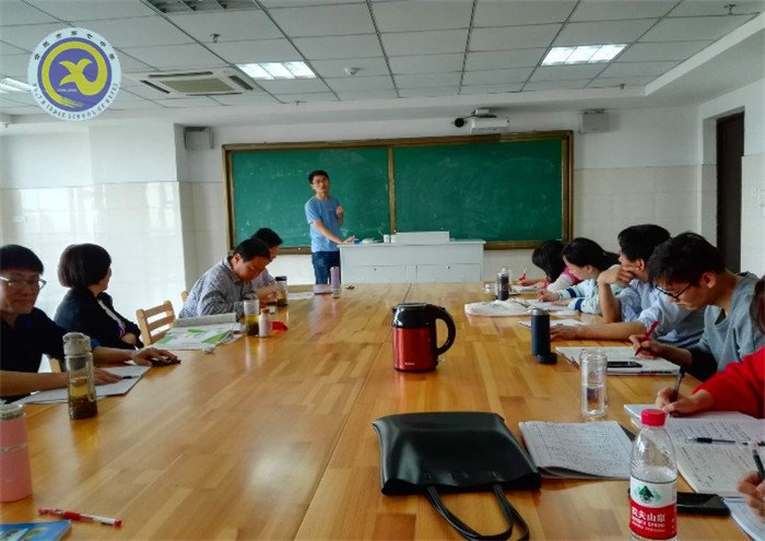 三尺講臺賽風采 百家爭艷展水平(圖2)