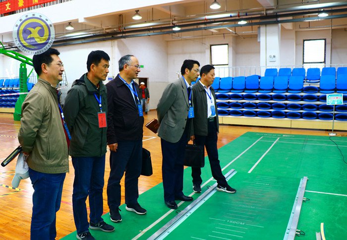 王杰才局長督查指導2018年中考體育考試工作(圖3)