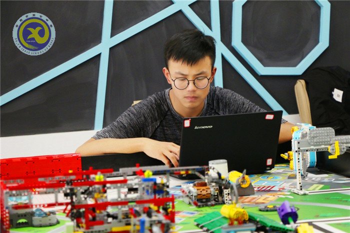 合肥七中機(jī)器人隊(duì)喜獲佳績(jī)(圖6)