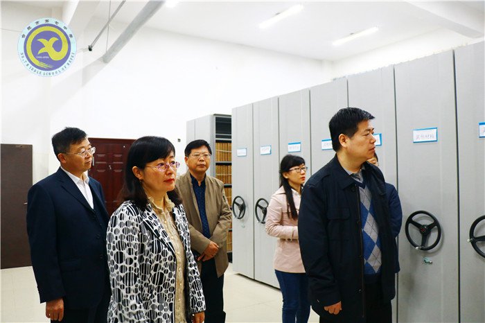  市檔案局、教育局檢查指導(dǎo)學(xué)校檔案工作(圖3)