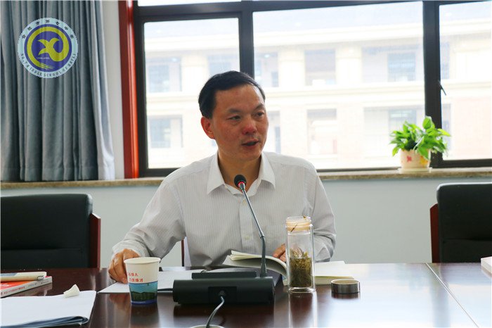 合肥七中召開(kāi)2018年第三次黨委中心組學(xué)習(xí)擴(kuò)大會(huì)議(圖4)