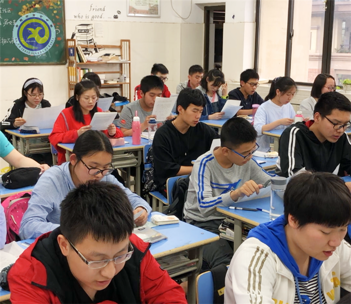 沐時代春風(fēng)，圓青春夢想(圖1)