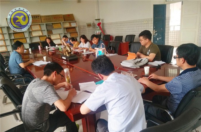 同課異構(gòu)展風(fēng)采 教研活動促成長(圖3)