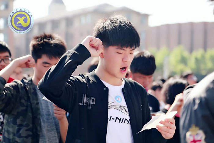 合肥晚報(bào)：合肥七中“你成長(zhǎng) 我幸?！苯逃龣n案(圖3)