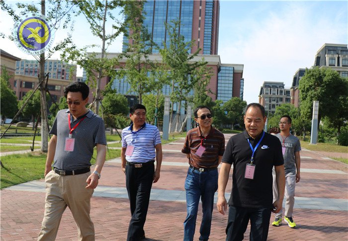 情系考生 全力保障 護(hù)航中考(圖6)