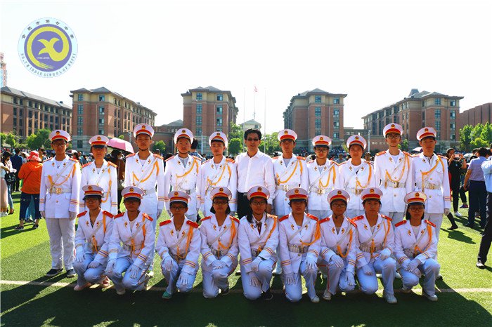 安徽商報:我們已經(jīng)優(yōu)秀 我們追求卓越(圖1)