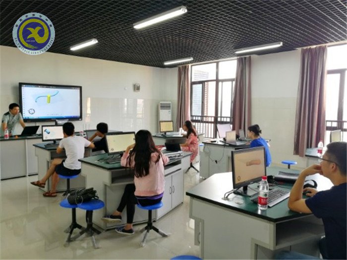 走進(jìn)創(chuàng)客，打印未來(圖1)