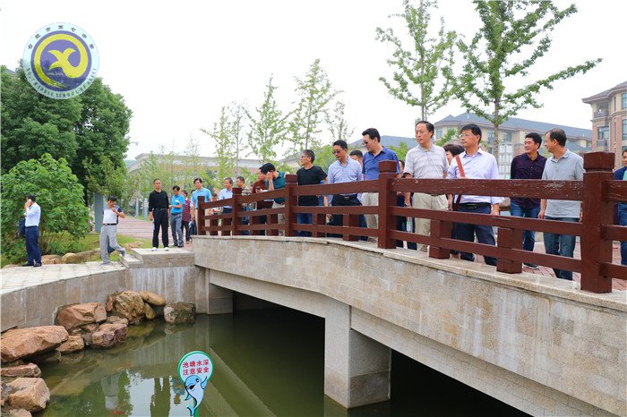 安徽省第51期高（完）中校長任職資格培訓(xùn)班蒞臨我校考察指導(dǎo)(圖4)