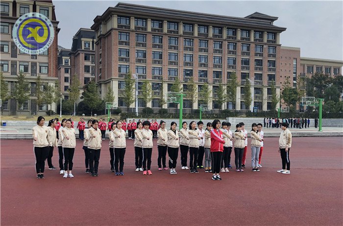 “魔鬼周”軍訓(xùn)首日 ,  看18級能文能武(圖9)