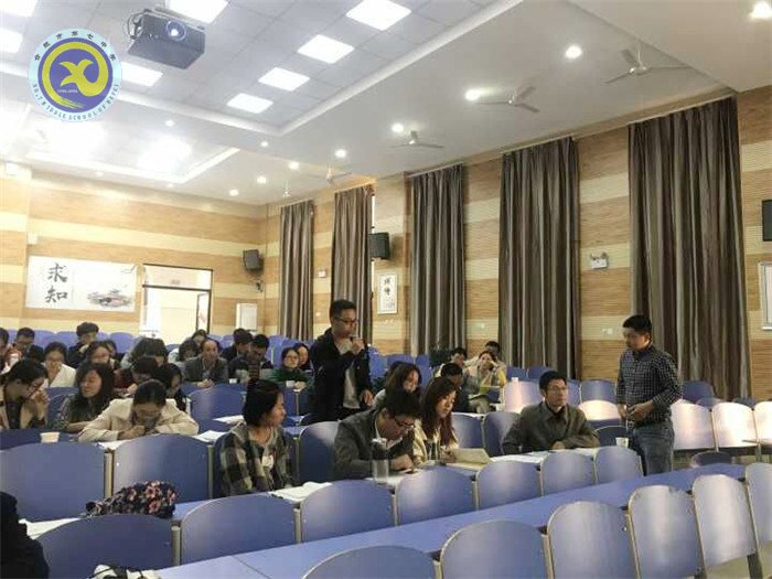 同課異構(gòu)共研討，青年教師展風(fēng)姿(圖16)