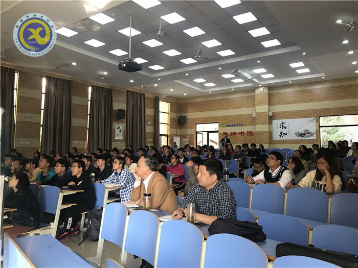 同課異構(gòu)共研討，青年教師展風(fēng)姿(圖17)