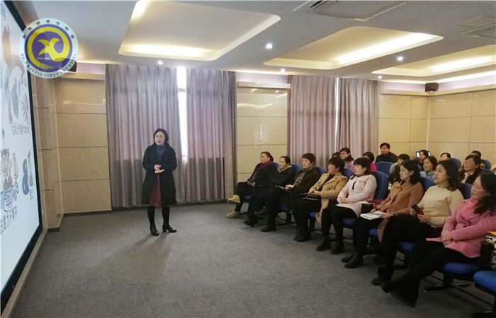 關(guān)注學(xué)生 做內(nèi)心強大的育人者(圖5)