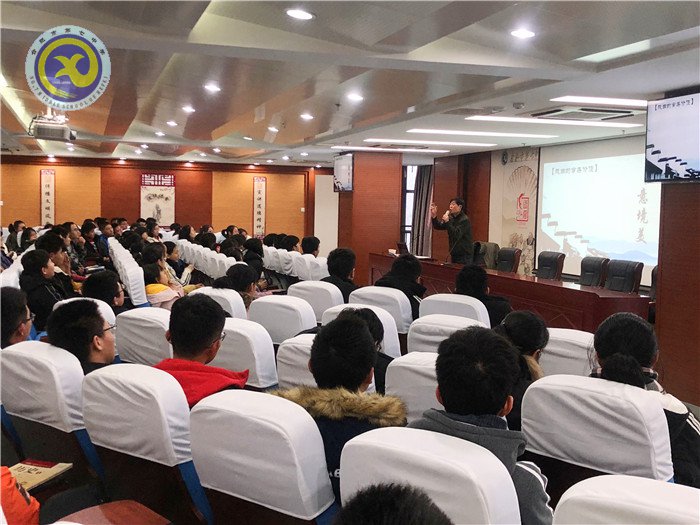 弘揚(yáng)傳統(tǒng)文化 感受戲曲魅力(圖2)