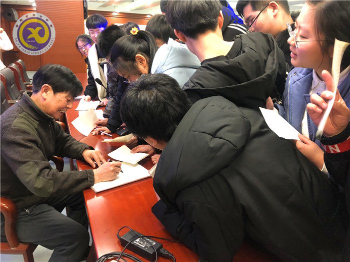 弘揚(yáng)傳統(tǒng)文化 感受戲曲魅力(圖4)