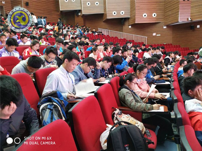 梨花風(fēng)起正清明  數(shù)理化賽獲佳績(圖2)