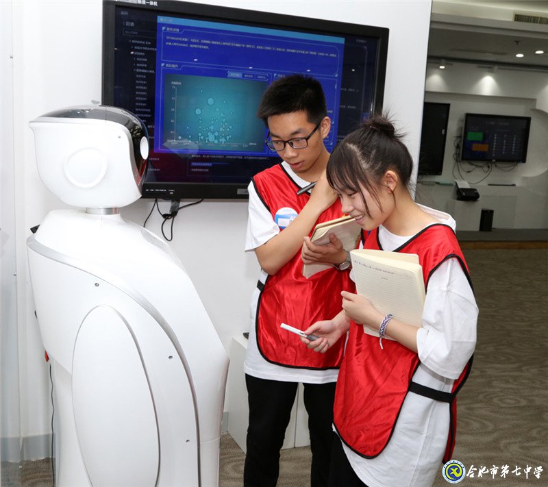 安徽青年報:本報學生記者走進科大訊飛感受智能語音高科技生活(圖6)