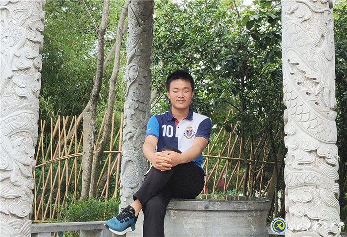 我與七中共成長之高三(12)班優(yōu)秀學生(圖4)