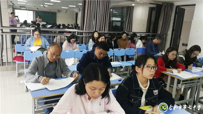 賞詩歌精研備考 重視導引領(lǐng)提高(圖1)