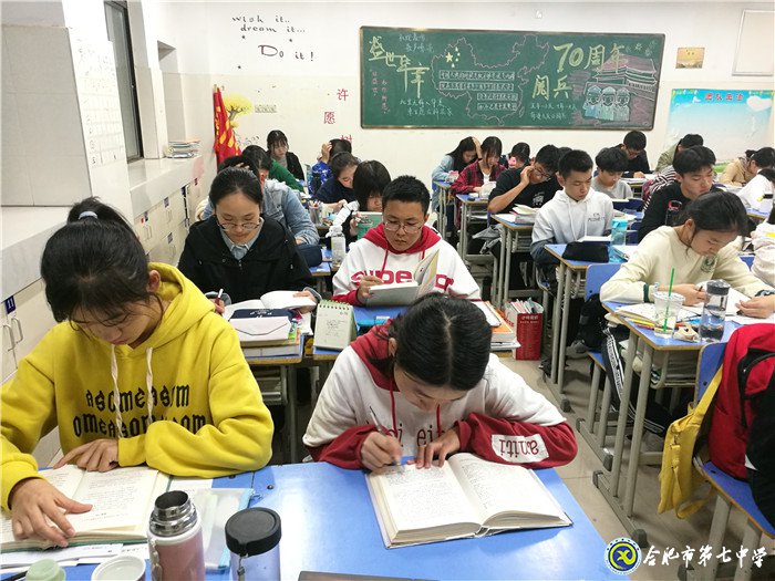 腹有詩書氣自華 文化自信當(dāng)自強(qiáng)(圖3)