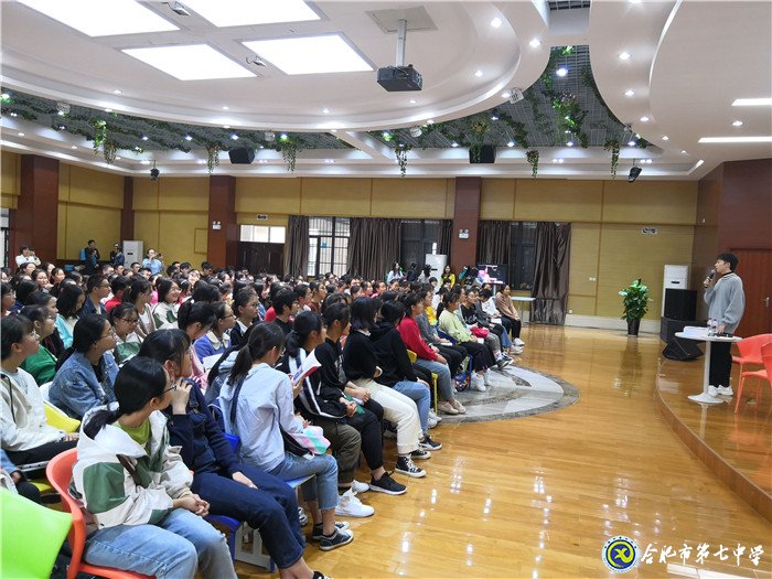 跌跌撞撞仍對世界微笑，彷徨失措依然勇敢前行(圖3)