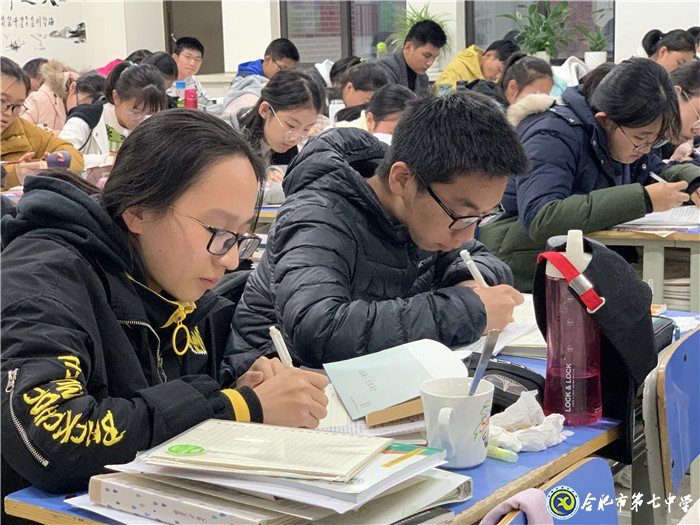 “一封家書(shū)”架通家長(zhǎng)與孩子的“連心橋”(圖2)