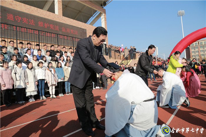 立德修身立志成人，力行求真力求成才(圖6)