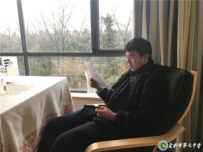 疫情逐夢(mèng)不停步，正是男兒讀書(shū)時(shí)(圖2)