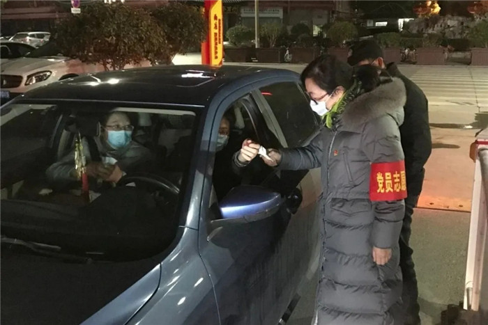 口罩，且慢摘下(圖2)