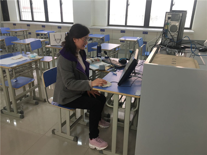 應(yīng)對(duì)疫情 “貴”在擔(dān)當(dāng)(圖1)