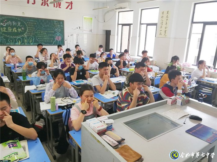 6月17日實(shí)習(xí)手記:雨過(guò)天晴,七中校園很美(圖12)