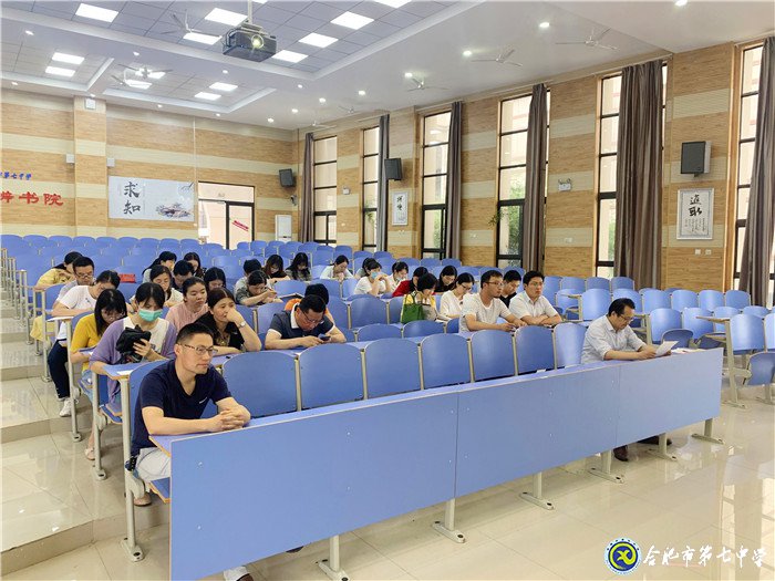 向優(yōu)秀黨員看齊，不辱黨員使命(圖1)