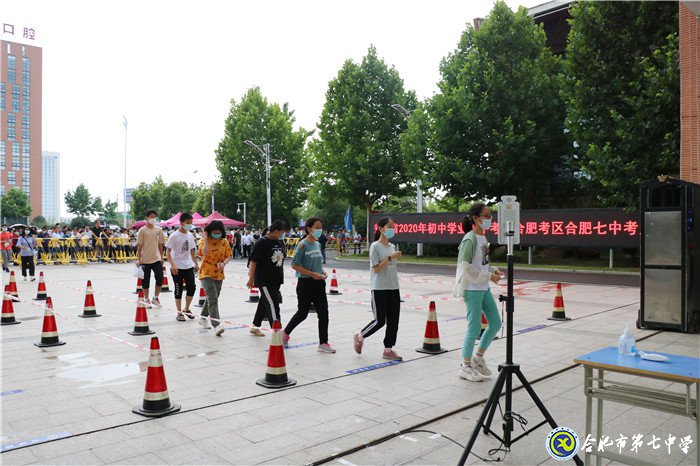 王杰才局長視察合肥七中中考考點準備工作(圖4)