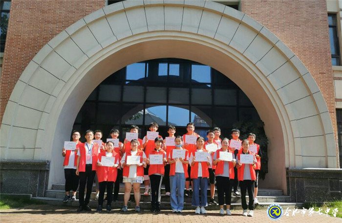 赤陽當?shù)?紅衣伴行(圖9)