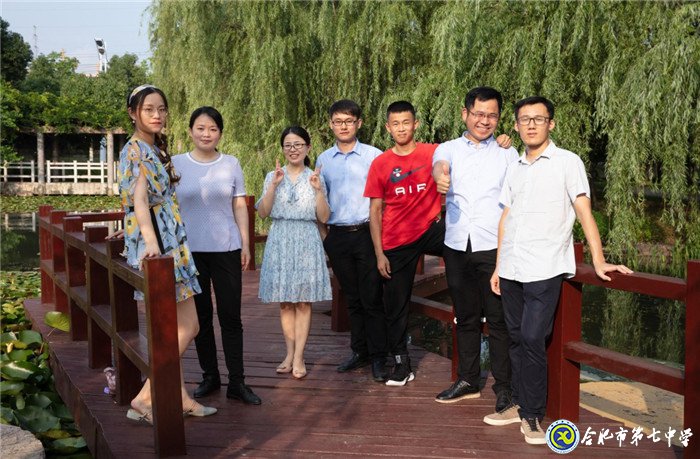 簡(jiǎn)憶七中高三（5）班(圖4)