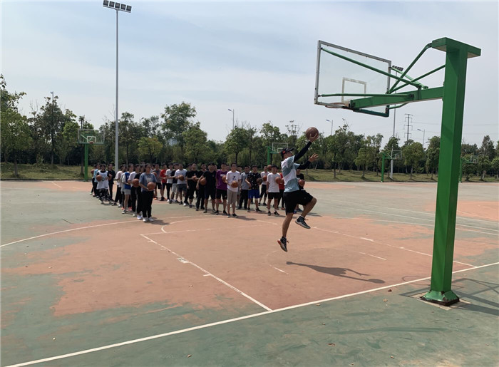 黨員引領合肥七中全員示范課——體育組黨員示范課(圖4)