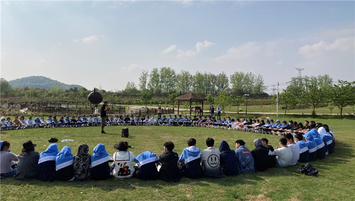 歡歌笑語研學(xué)行 五育并舉面貌新(圖3) 歡歌笑語研學(xué)行 五育并舉面貌新(圖3)