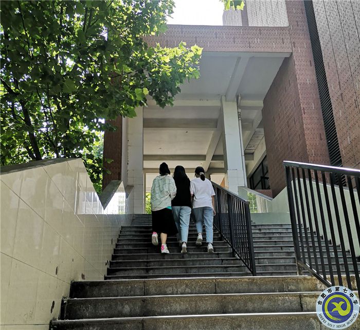 友誼 蔡越.jpg 友誼 蔡越.jpg