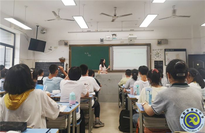 語(yǔ)文2.jpg 語(yǔ)文2.jpg