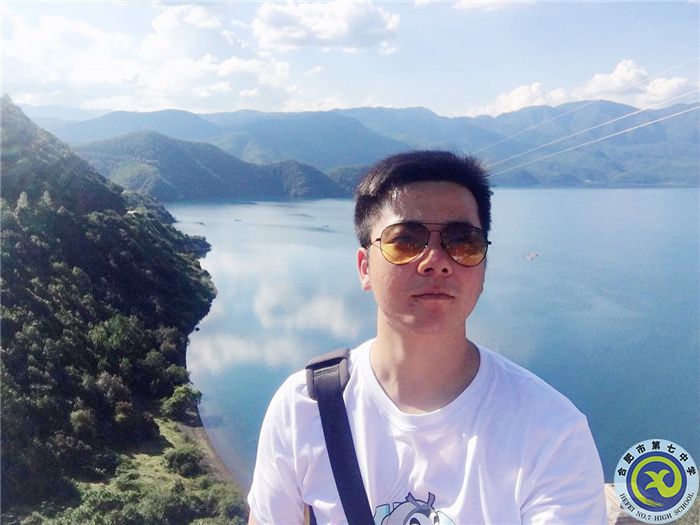 姜睿.jpg 姜睿.jpg