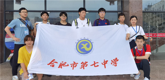 合肥七中在市游泳比賽中再獲佳績(圖1) 合肥七中在市游泳比賽中再獲佳績(圖1)