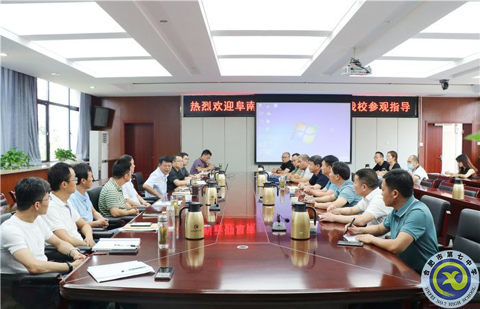 會場1.jpg 會場1.jpg