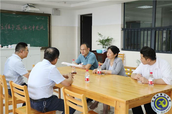 東航代表.jpg 東航代表.jpg