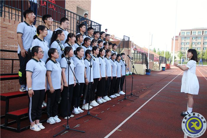 合唱團帶來歌曲.jpg 合唱團帶來歌曲.jpg