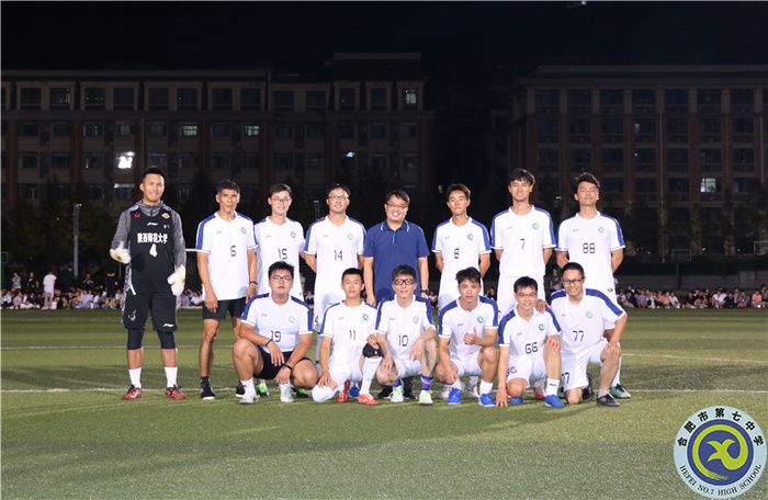 教師隊合影.jpg 教師隊合影.jpg