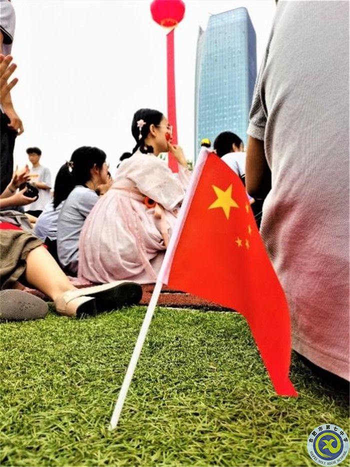 烈日灼灼不減朝氣 團結(jié)一心完美收官(圖1) 烈日灼灼不減朝氣 團結(jié)一心完美收官(圖1)