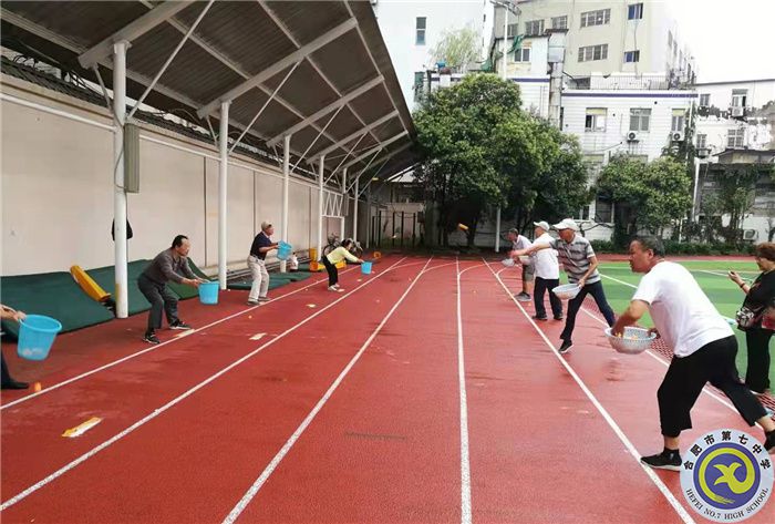 合肥七中離退休教師們堅持節(jié)假日認真集訓(圖3) 合肥七中離退休教師們堅持節(jié)假日認真集訓(圖3)