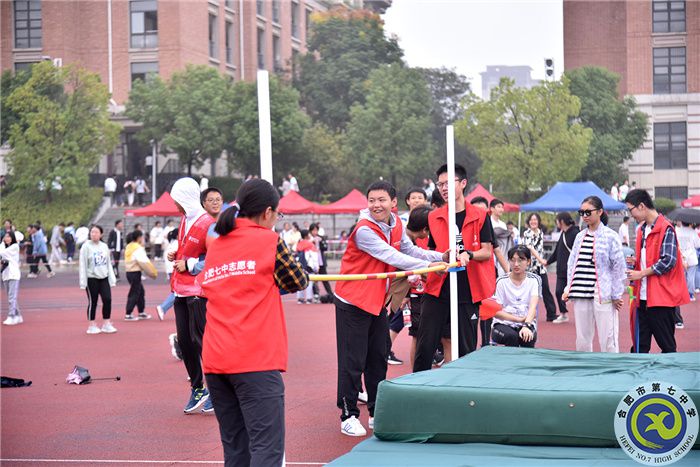 志愿者們5.jpg 志愿者們5.jpg